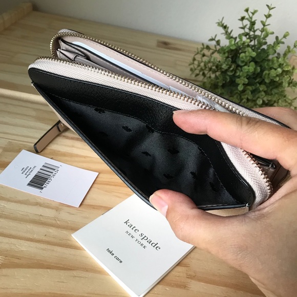 Kate spade wallet🎈🎈 - Picture 5 of 8